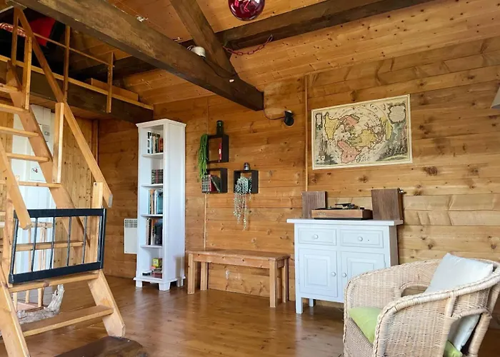 Les Balcons De La Jonte 2/4 Personnes Сasa de vacaciones *